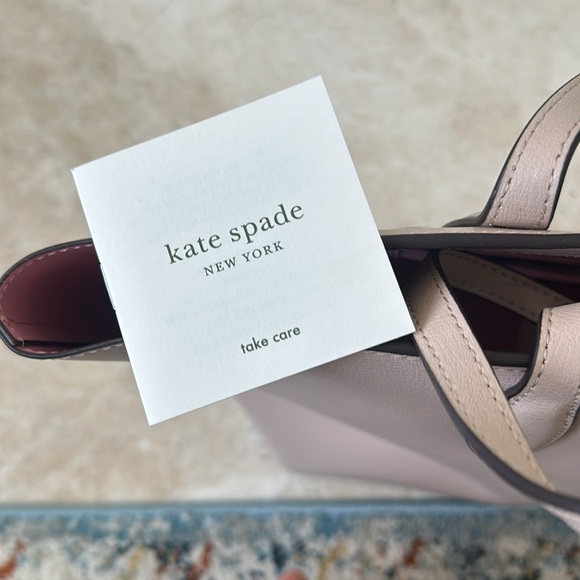 Kate Spade NWT Large Tote - Picture 4 of 7